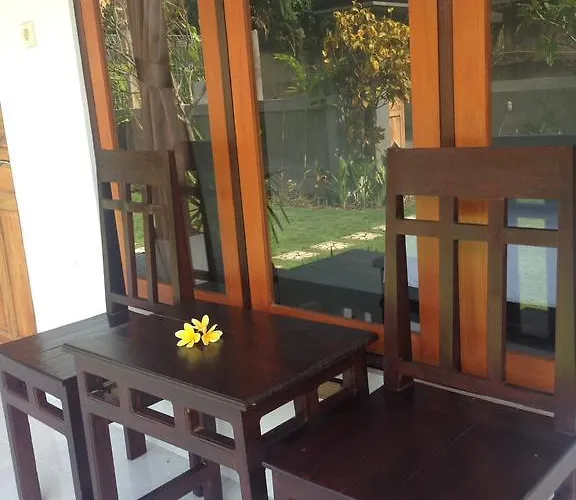 Kubu Pande * Canggu